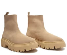 Bota Tratorada Cano Baixo Nude Knit